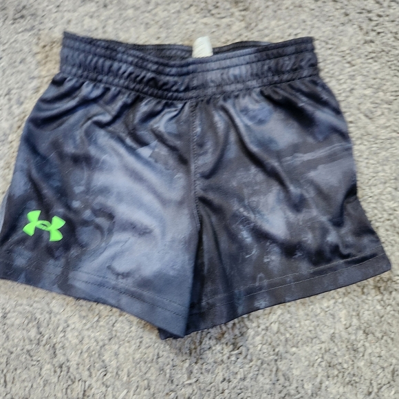 Under Armour size 12 month dri fit shorts. - Picture 1 of 3